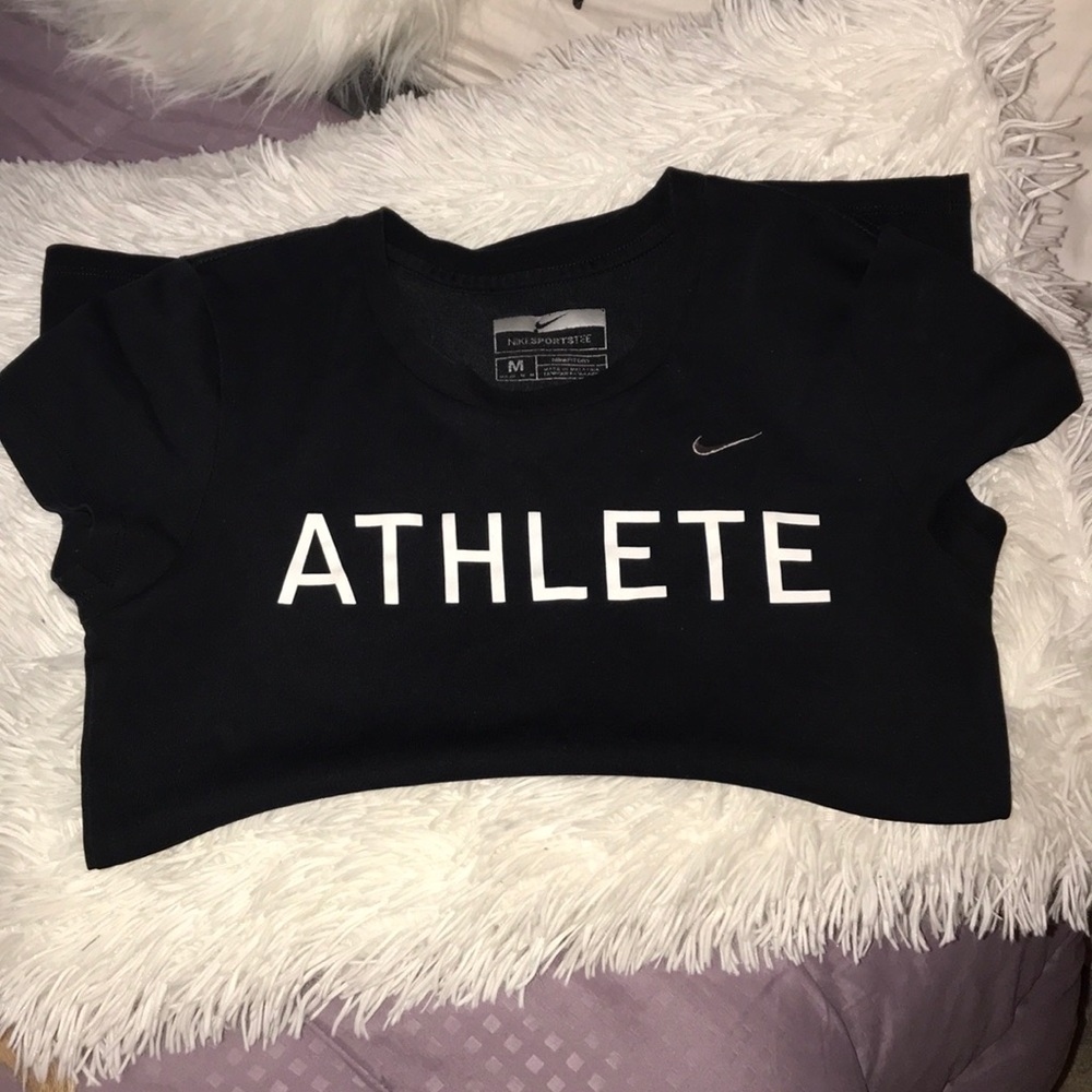 Tee shirt